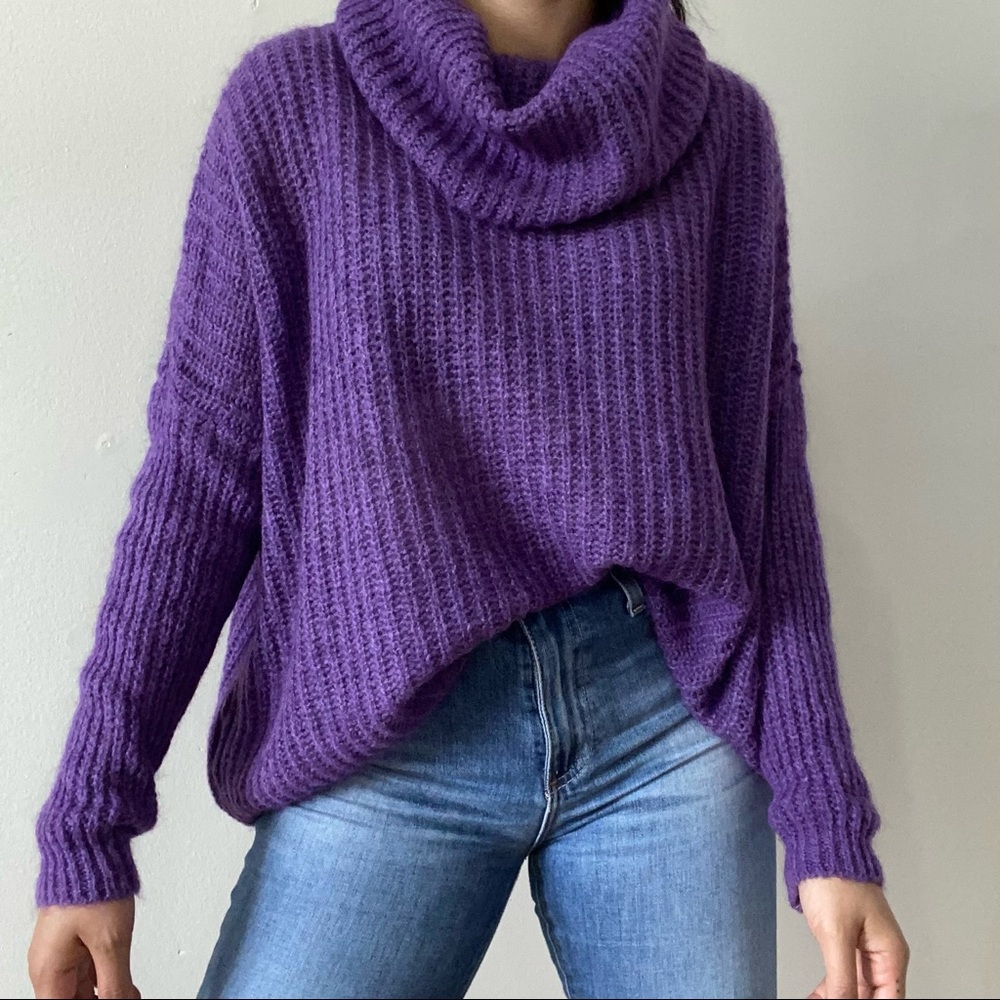 M Made In Italy Mohair & Wool Blend Oversized Cowl Neck Sweater - Picture 4 of 10